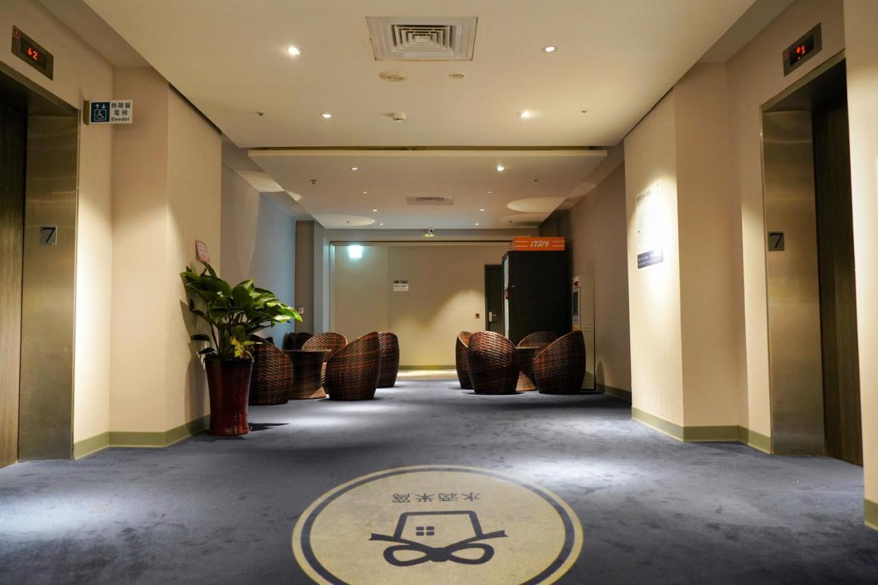 Meworld Hotel - Taipei Main Station Extérieur photo